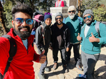 A Comprehensive Guide to EBC Trek and Island Peak Climbing